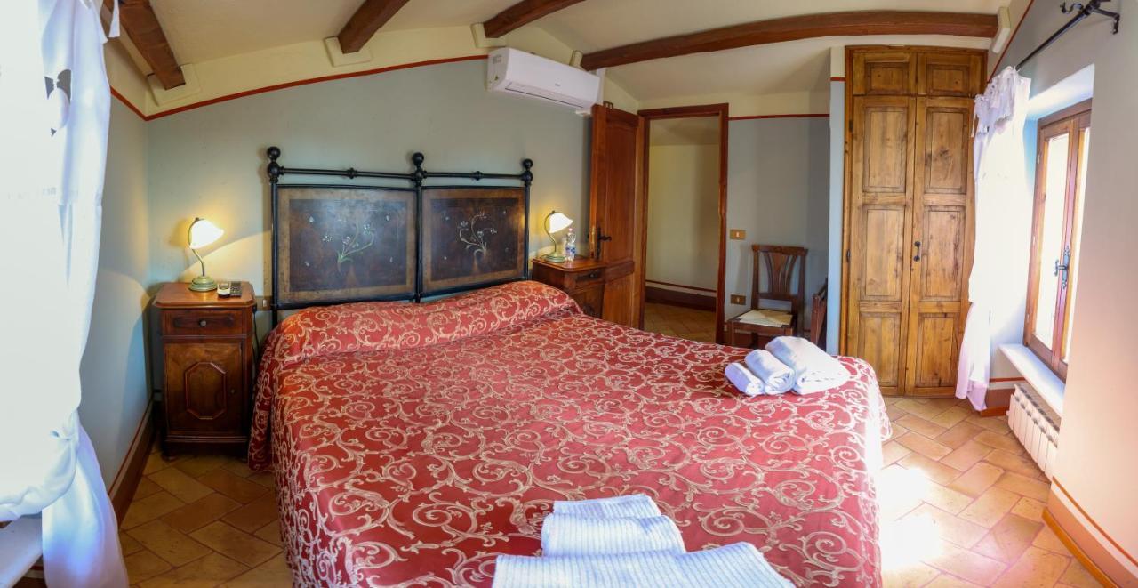 Albergo Diffuso Borgo Montemaggiore Montemaggiore al Metauro Bagian luar foto