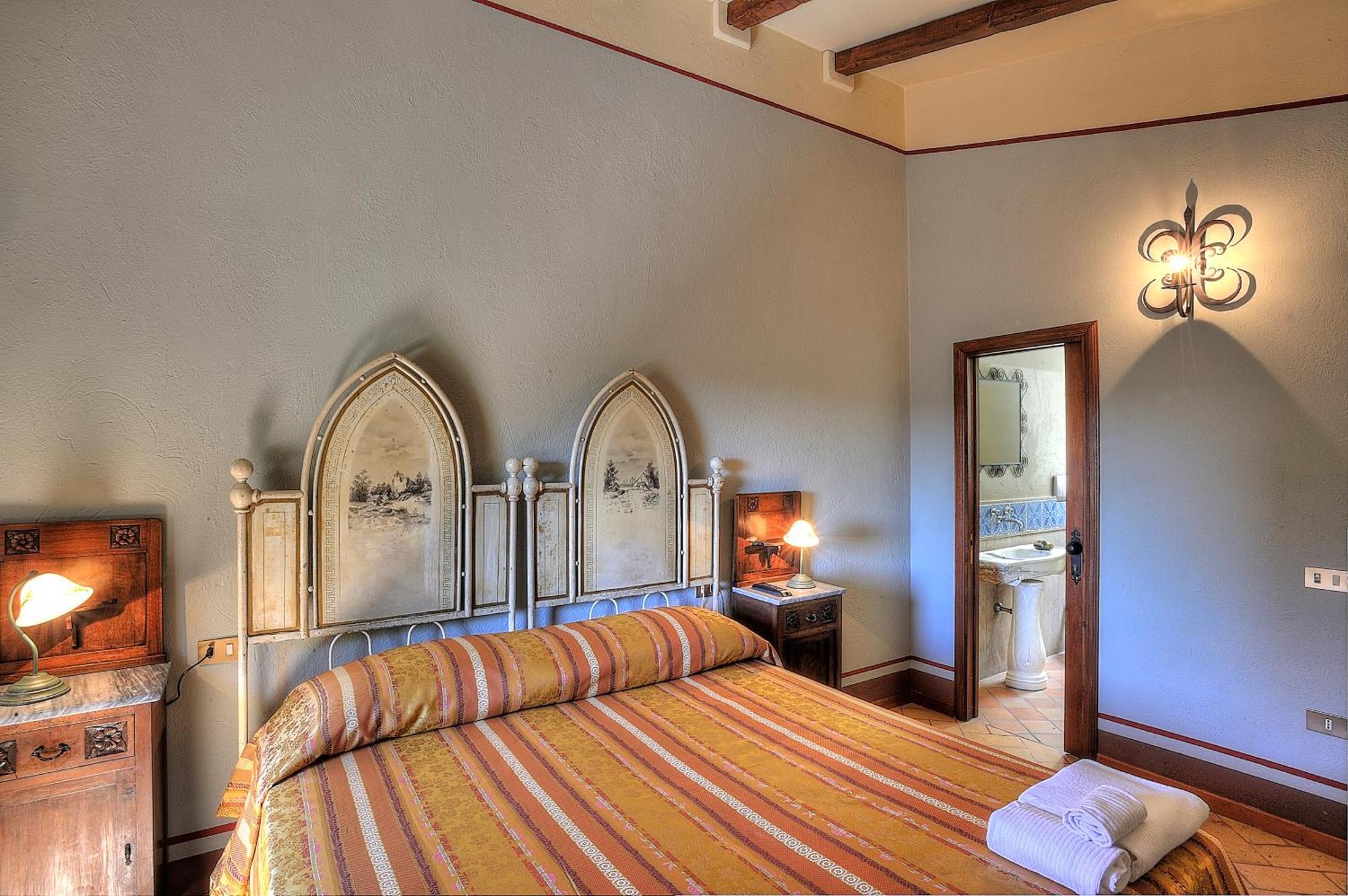 Albergo Diffuso Borgo Montemaggiore Montemaggiore al Metauro Bagian luar foto